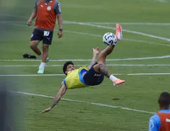 De mago do Esquadrão a craque descartável no Bahia de Rogério Ceni - Imagem