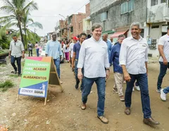 Jerônimo Rodrigues vistoria obra que vai mudar a Cidade Baixa - Imagem