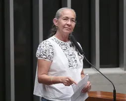 Partido articula candidatura de Heloísa Helena pela Bahia em 2026 - Imagem