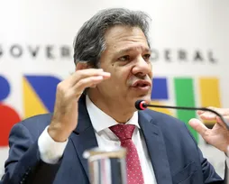 Haddad recua e diz que não tem data para deixar ministério - Imagem