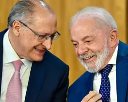 Lula avalia manter Alckmin como vice e traça cenários para Haddad - Imagem