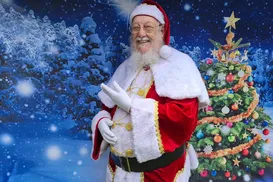 A vida fora da barba: quem são os Papais Noéis de Salvador - Imagem