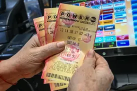 Sortudo fatura quase R$ 8 bilhões em sorteio de Natal - Imagem