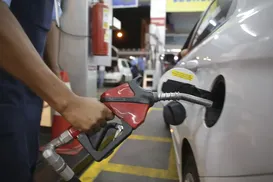 Gasolina, diesel e gás ficam mais caros em 2026 com aumento do ICMS - Imagem