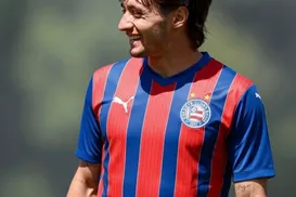 Bahia oficializa a contratação do lateral-direito Román Gómez - Imagem