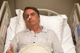 Cirurgia de Bolsonaro: Michelle tranquiliza aliados sobre estado de saúde - Imagem