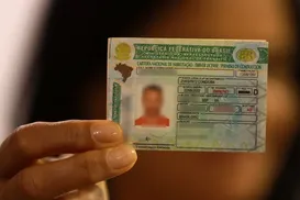 Alunos podem tirar CNH sem etapas de baliza e prancha; entenda - Imagem