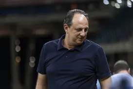 Ceni não descarta usar joia da base em decisão contra o Fluminense - Imagem