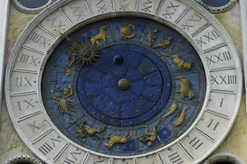 Ciclo de renovações? Astróloga detalha como será 2026 para cada signo - Imagem