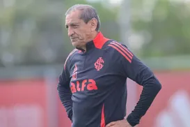 Concorrente direto do Vitória, Inter demite treinador e contrata veterano - Imagem