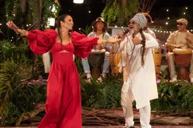 Ivete Sangalo e Carlinhos Brown fazem show gratuito em Salvador - Imagem