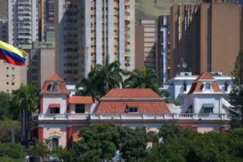 'Fogo amigo' em Caracas: Falha de comunicação gera pânico na Venezuela - Imagem