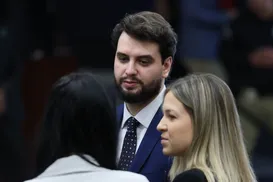 Ex-assessor especial de Bolsonaro é preso após decisão de Moraes - Imagem