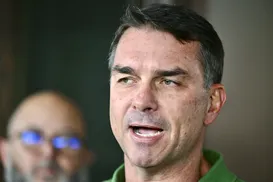 Flávio garante que Bolsa Família não será encerrado se ele for eleito - Imagem