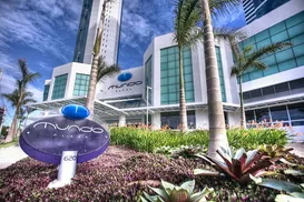 Homem morre após cair de escada no Mundo Plaza Empresarial - Imagem