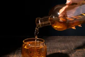 Intoxicação por metanol: Abrasel contesta venda suspensa na Bahia - Imagem