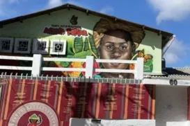 Primeira escola afro-centrada do Brasil fecha na Bahia: "Lutamos muito" - Imagem