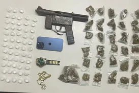 Operação Dominus Areae prende homem com submetralhadora em Salvador - Imagem