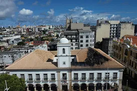 Presente de Natal: Câmara de Salvador libera benefício de R$ 5 mil aos servidores - Imagem