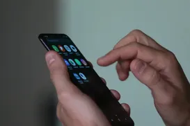 Celular mais barato? Governo recua e corta tarifas de importação - Imagem