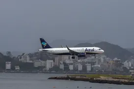 Azul entra na mira do MP por atraso em voo na Bahia - Imagem
