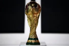 Seleções se opõem a jogo ligado ao orgulho LGBTQIA+ na Copa do Mundo - Imagem