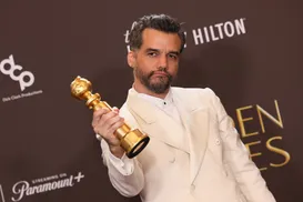 Wagner Moura enfrenta Bolsonaro e direita reage: "Mamateiro" - Imagem