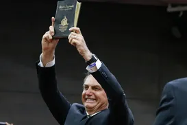 Deputados baianos assinam pedido de liberdade para Bolsonaro - Imagem