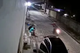 Bahia: ataque a tiros deixa dois homens feridos na porta de casa - Imagem