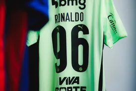 Rogério Ceni defende Ronaldo após falha: “Não pode se abalar” - Imagem