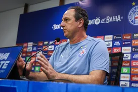 Ceni detona gramado da Fonte Nova: "Não cuidam como tem que cuidar" - Imagem