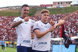 Dell marca, Bahia bate Vitória e quebra tabu histórico no Barradão - Imagem