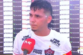 Dudu critica expulsão de companheiro no Vitória: "Tem que ser esperto" - Imagem