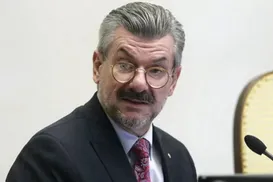 Ministro do STJ é acusado de assédio sexual a jovem de 18 anos - Imagem