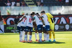 Oficial! Bahia anuncia empréstimo de zagueiro ao futebol português - Imagem