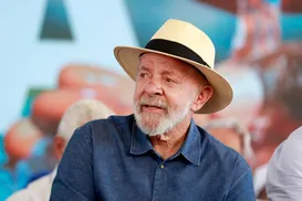 Praia isolada e descanso interrompido: como foi o último Carnaval de Lula em Salvador - Imagem