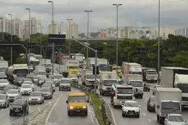 IPVA vai despencar? Nova lei reduz imposto e muda regras em 2026 - Imagem