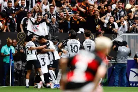 Supercopa: Corinthians vence e garante o primeiro troféu do ano - Imagem