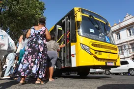 Saiba quanto tempo vai durar operação que atrasa ônibus em Salvador nesta terça - Imagem
