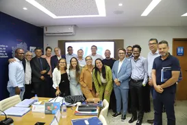 Prefeitos baianos buscam representação em Comitê que vai discutir novo imposto - Imagem