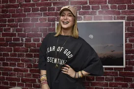 Claudia Leitte revela tática espiritual para lidar com críticas - Imagem