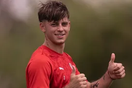 Vitória avança em negociações com jovem atacante gringo; saiba mais - Imagem