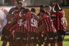 Vitória x Remo: onde assistir e prováveis escalações - Imagem