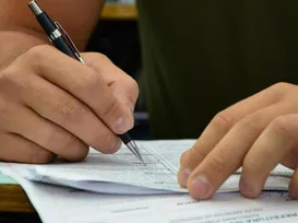 Câmara Municipal abre concurso público com salários de quase R$ 5 mil - Imagem