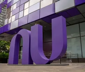 Nubank não é banco? Empresa é obrigada a tomar atitude para seguir no Brasil - Imagem