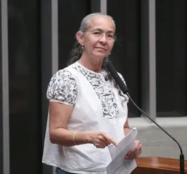 Partido articula candidatura de Heloísa Helena pela Bahia em 2026 - Imagem