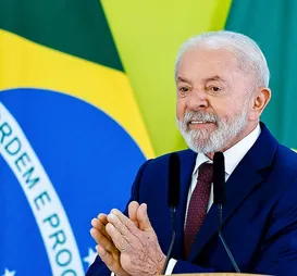 Ex-ator da Globo surpreende ao sugerir vice para Lula - Imagem