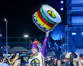 Após atraso, Olodum é vaiado no Carnaval de Salvador - Imagem