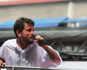 Clima de Carnaval: Saulo faz show gratuito em Salvador neste domingo - Imagem