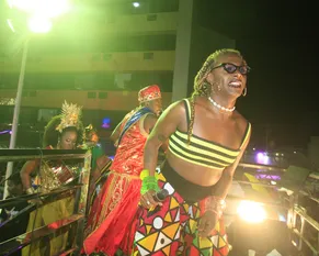 Liniker se junta ao BaianaSystem no Carnaval de Salvador - Imagem